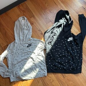 2 nike polka dot hoodies
